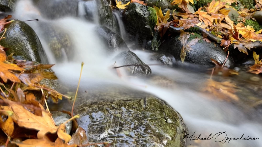water-over-rocks9805